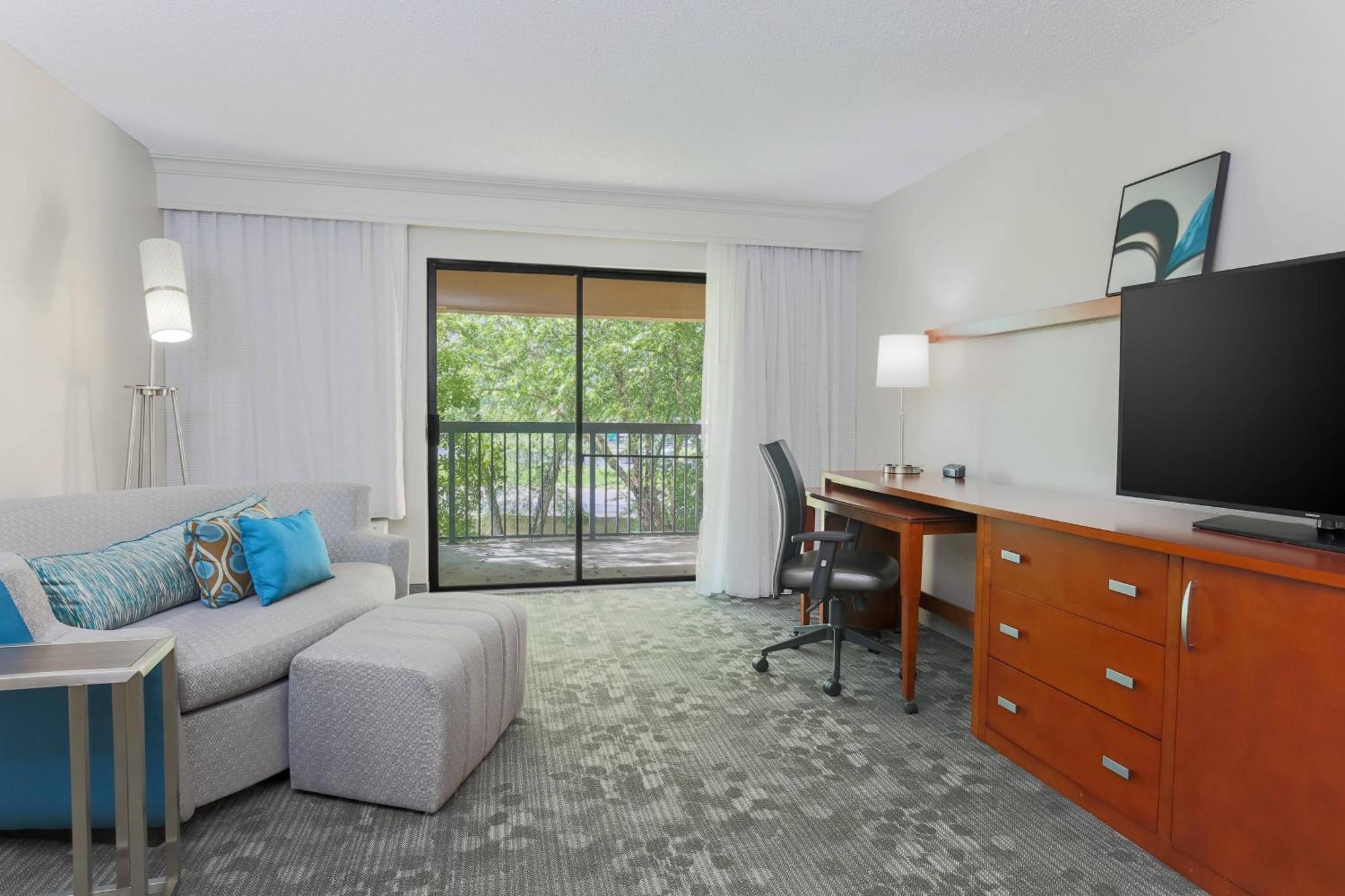Hotel Courtyard By Marriott Monroe Airport Exterior foto